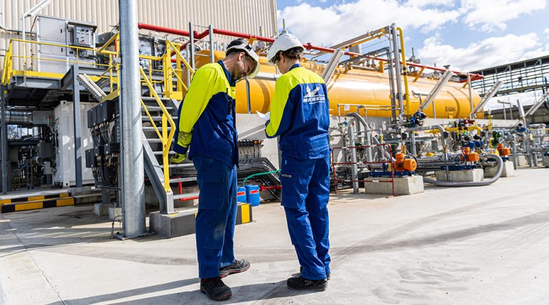 01 - Michelin anuncia producao