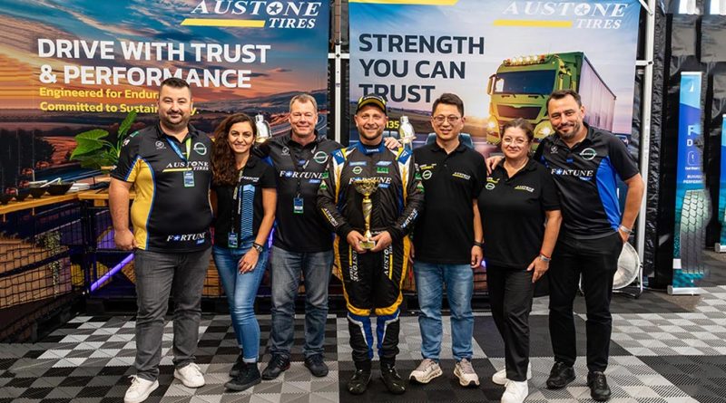 09 - Luke Garrett conquista podio com Fortune e Austone Tires