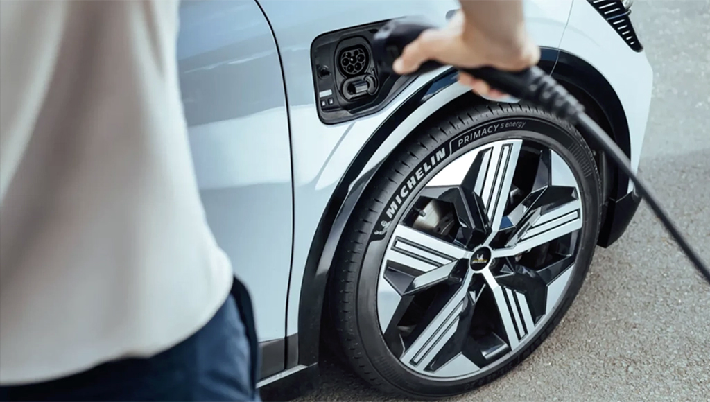 03 - Michelin reforca gama com dois novos pneus de verao