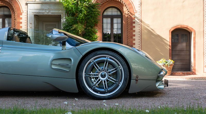 Pirelli testa Cyber Tyre no Pagani Utopia Pirelli testa Cyber Tyre no Pagani Utopia