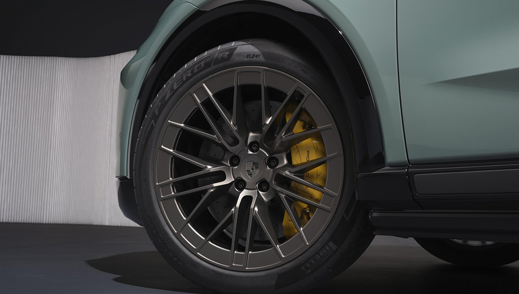 Pirelli desenvolve seis pneus para o Porsche Cayenne Electric